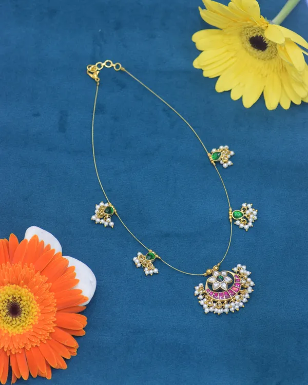 Green_Brass_Necklace_Set_For_Women
